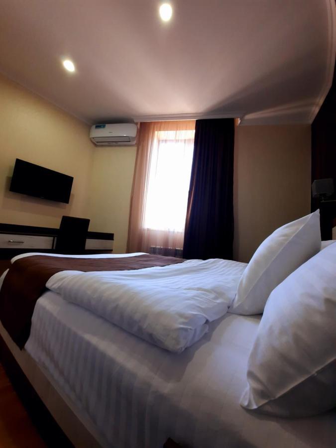 Cherry Garden Boutique Hotel Yeghegnadzor 외부 사진