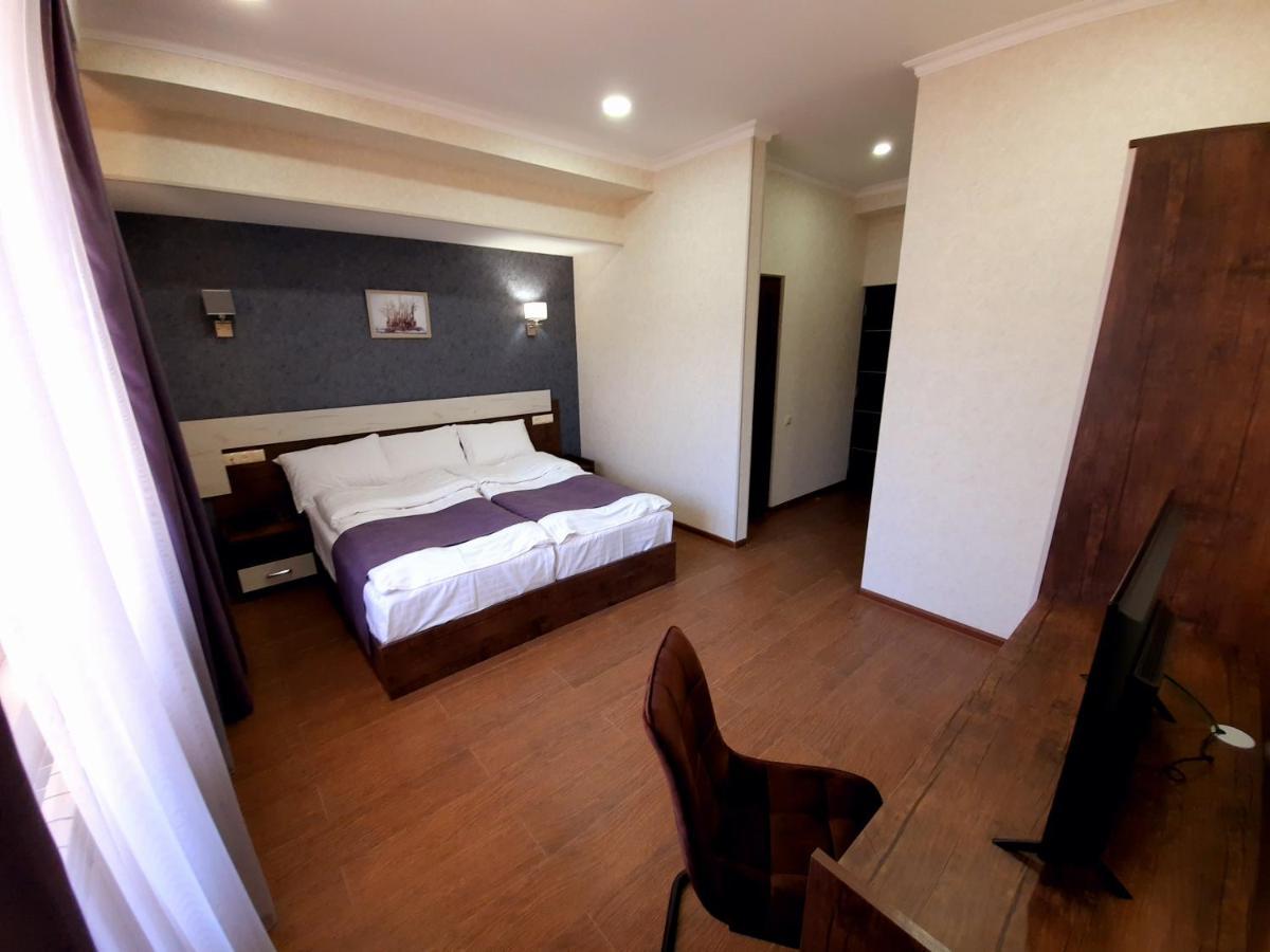 Cherry Garden Boutique Hotel Yeghegnadzor 외부 사진