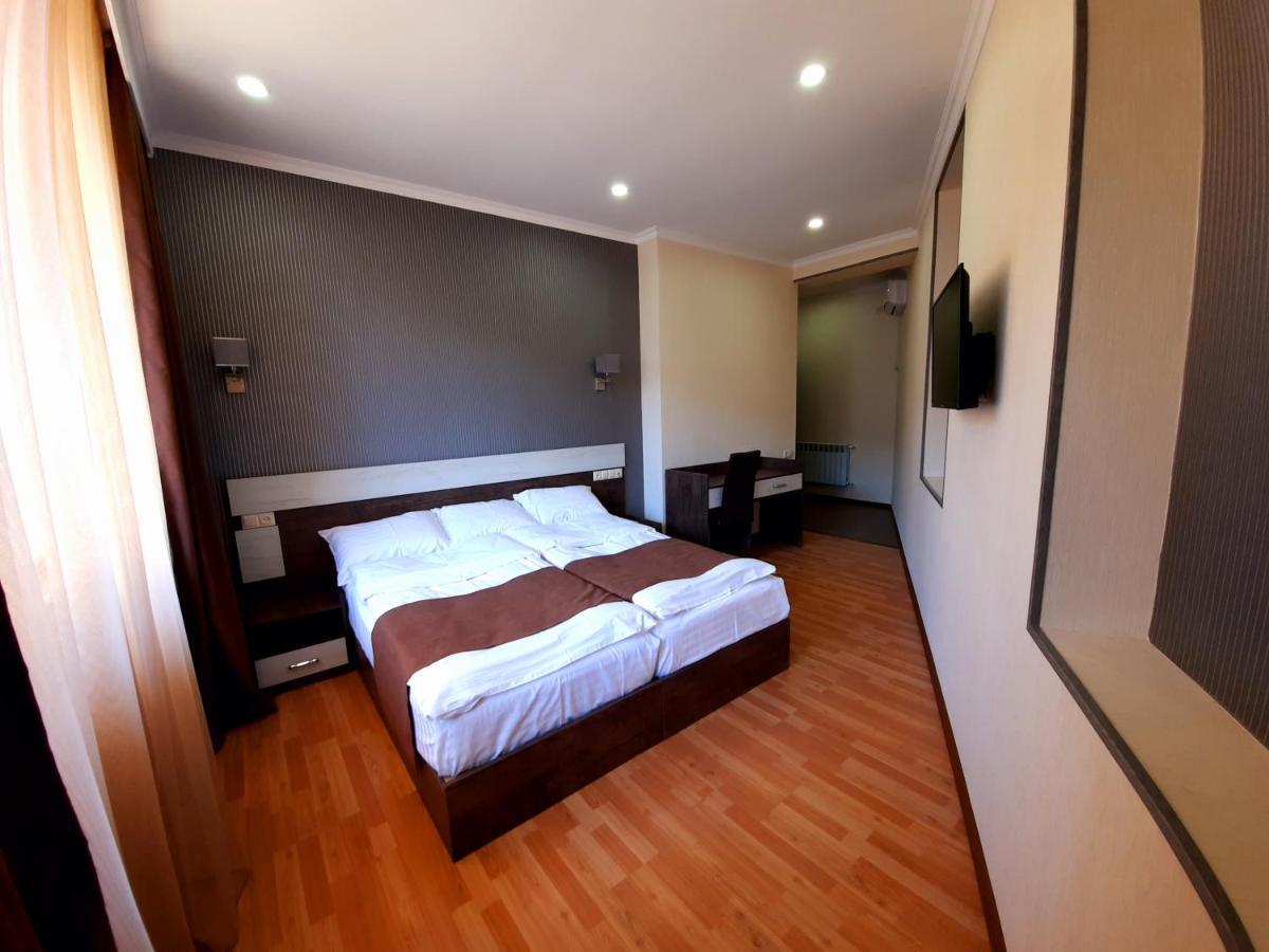Cherry Garden Boutique Hotel Yeghegnadzor 외부 사진