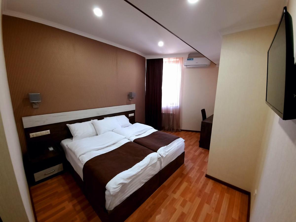 Cherry Garden Boutique Hotel Yeghegnadzor 외부 사진