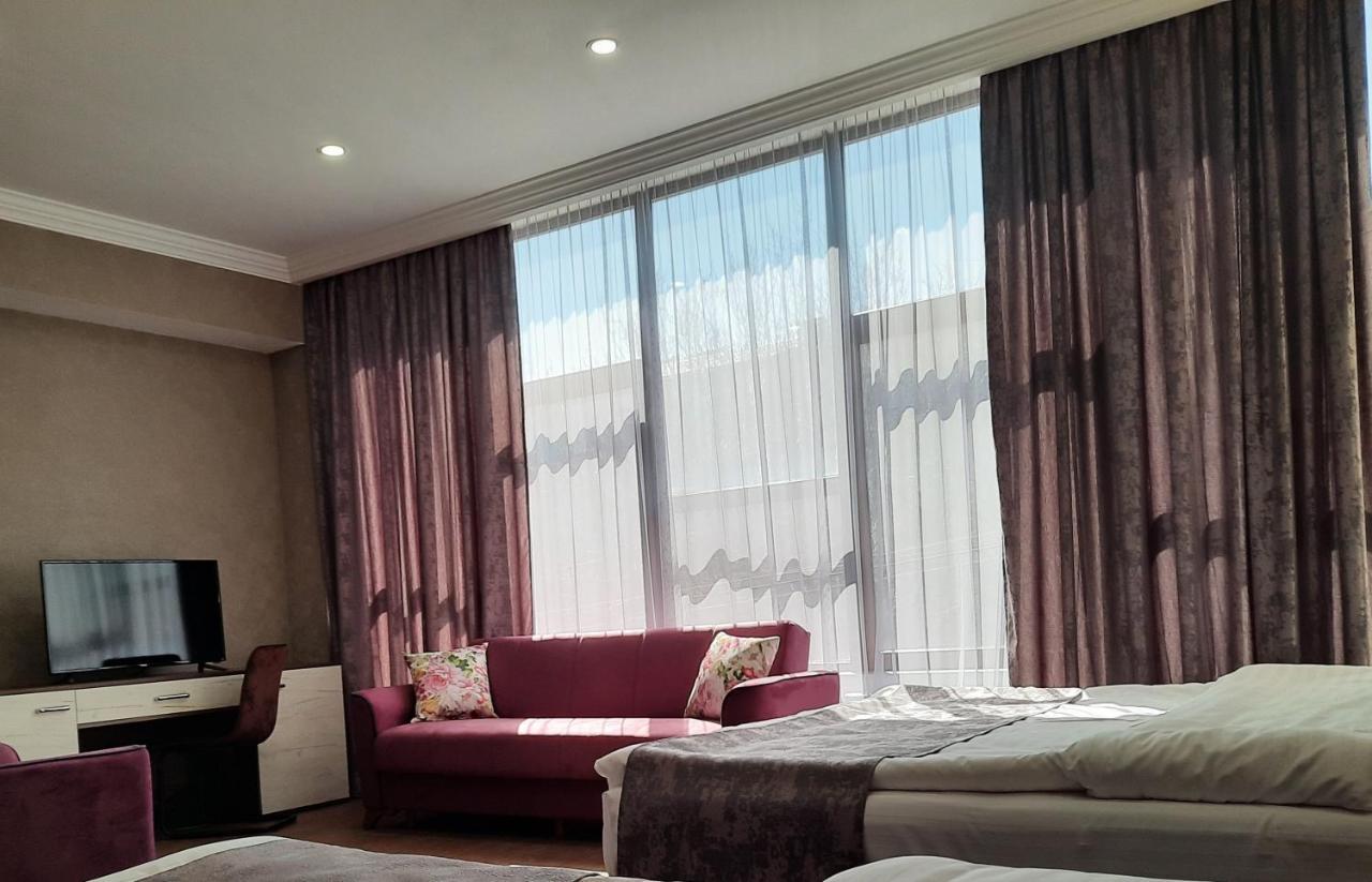 Cherry Garden Boutique Hotel Yeghegnadzor 외부 사진